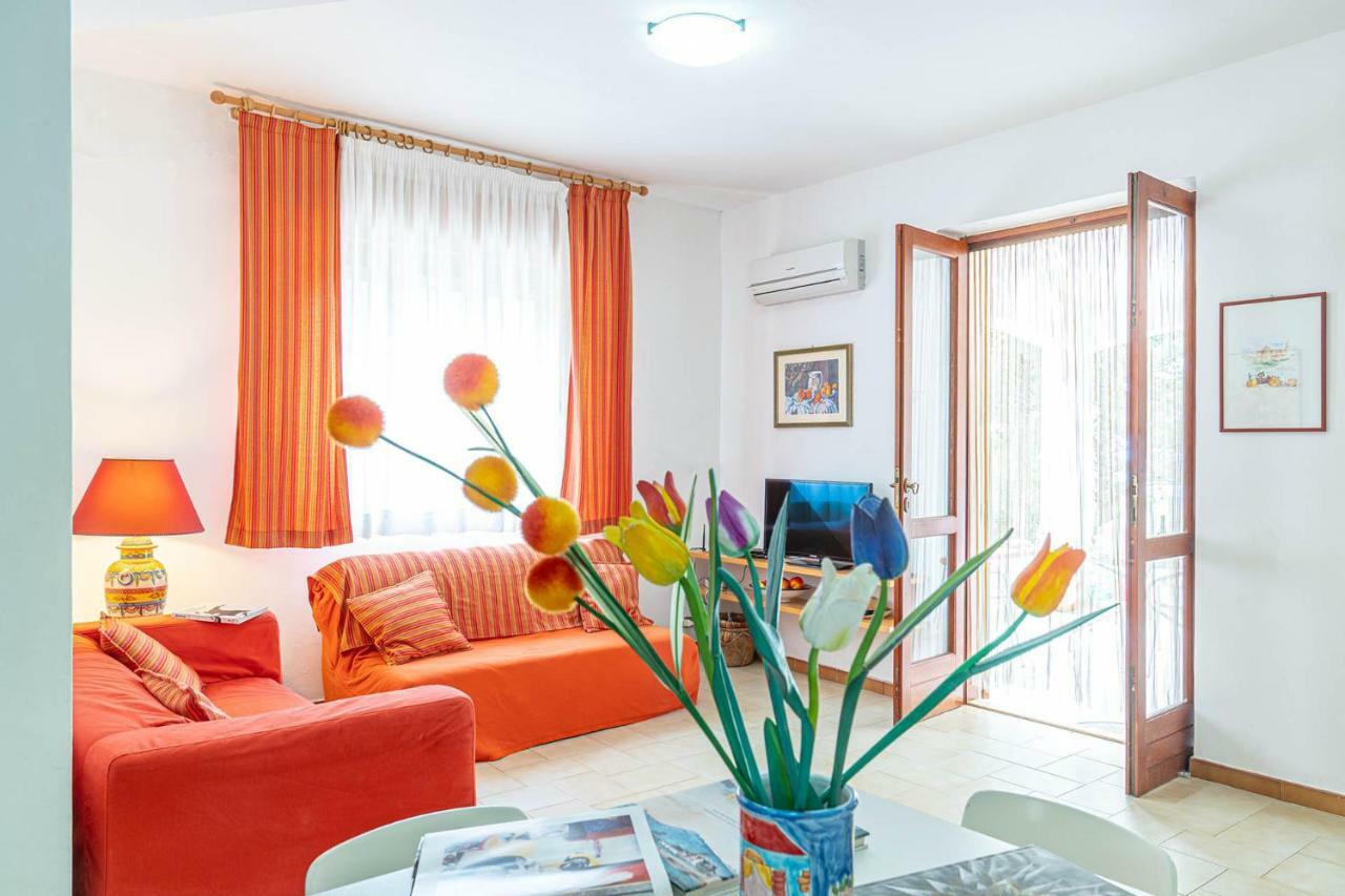 Palms Villa Скопело Екстериор снимка