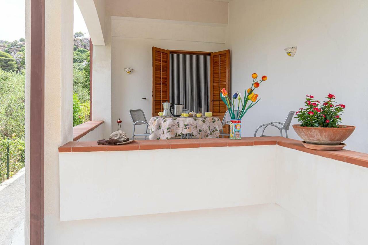 Palms Villa Скопело Екстериор снимка